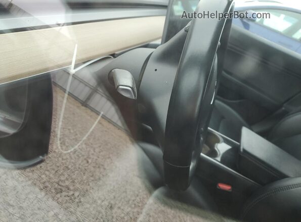 5YJ3E1EA8JF042800 2018 TESLA MODEL Синий 