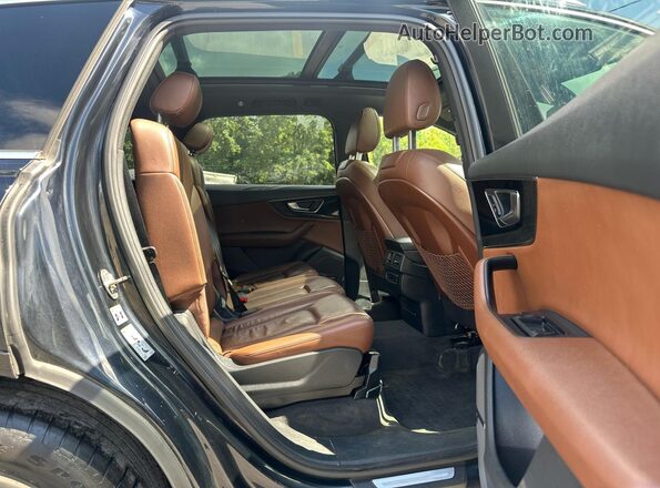 WA1LHAF71HD044555 2017 AUDI Q7 Черный Вид задних сидений