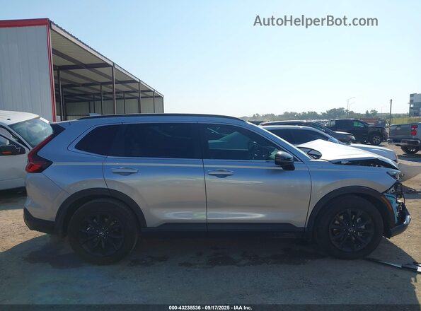 7FARS5H82RE028460 2024 HONDA CR-V Silver Սալոնի հետևի տեսք