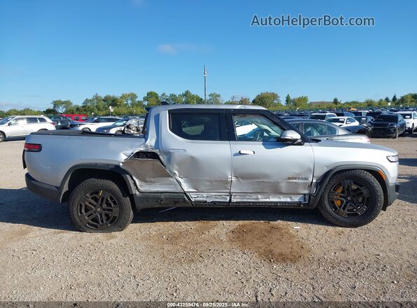 7FCTGAAA0NN013065 2022 RIVIAN R1T Silver ხელსაწყოთა პანელის ხედი