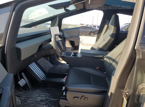 7G2CEHED2RA037813 2024 TESLA CYBERTRUCK Серебряный 