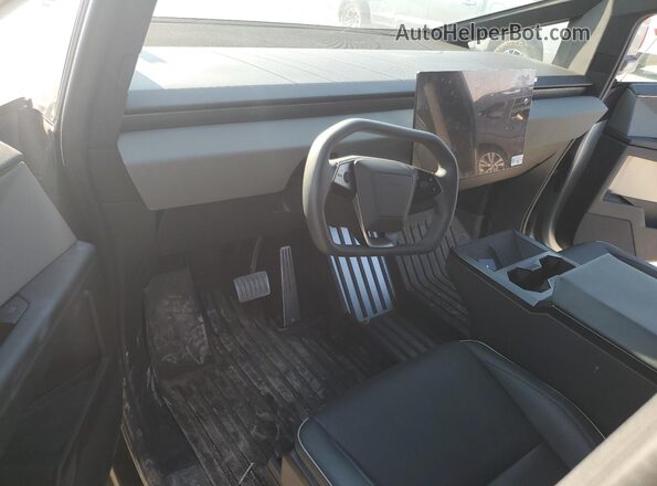 7G2CEHED2RA037813 2024 TESLA CYBERTRUCK Серебряный 