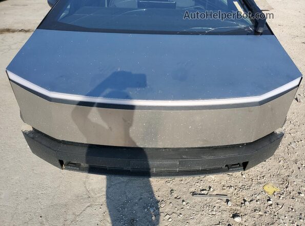 7G2CEHED2RA037813 2024 TESLA CYBERTRUCK Серебряный 