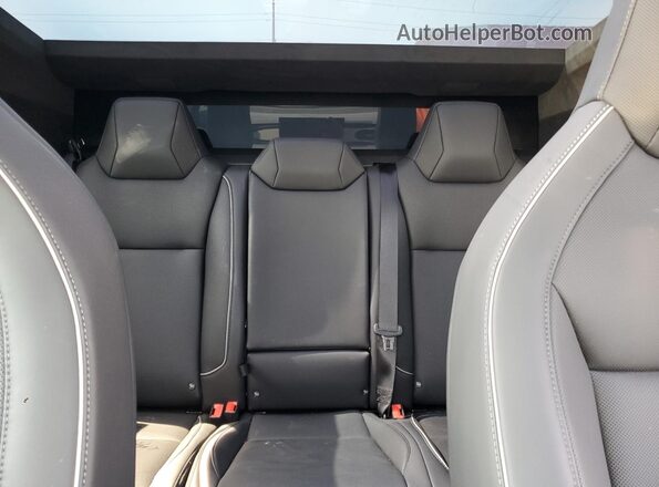 7G2CEHED5RA035120 2024 TESLA CYBERTRUCK Серебряный 