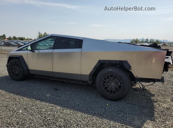 7G2CEHED5RA035120 2024 TESLA CYBERTRUCK Серебряный 