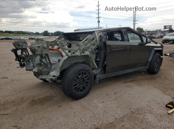 7G2CEHED8RA020627 2024 TESLA CYBERTRUCK Brown 