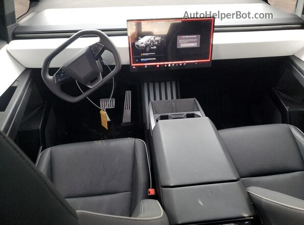 7G2CEHED8RA020627 2024 TESLA CYBERTRUCK Brown 