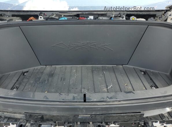7G2CEHED9RA010334 2024 TESLA CYBERTRUCK Silver 