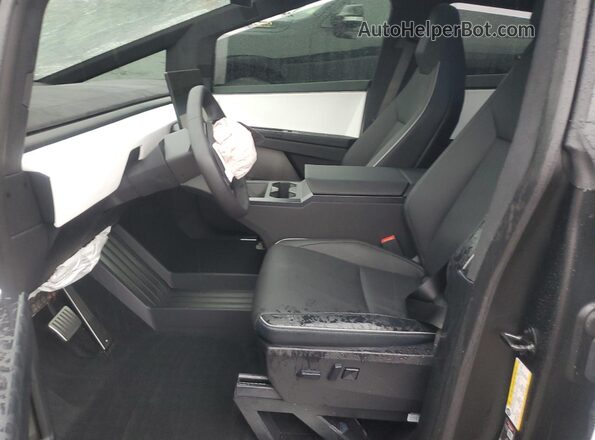 7G2CEHEE5RA011022 2024 TESLA CYBERTRUCK White 