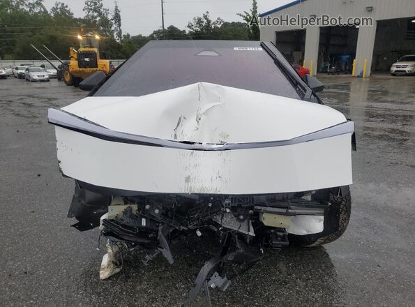 7G2CEHEE5RA011022 2024 TESLA CYBERTRUCK White 