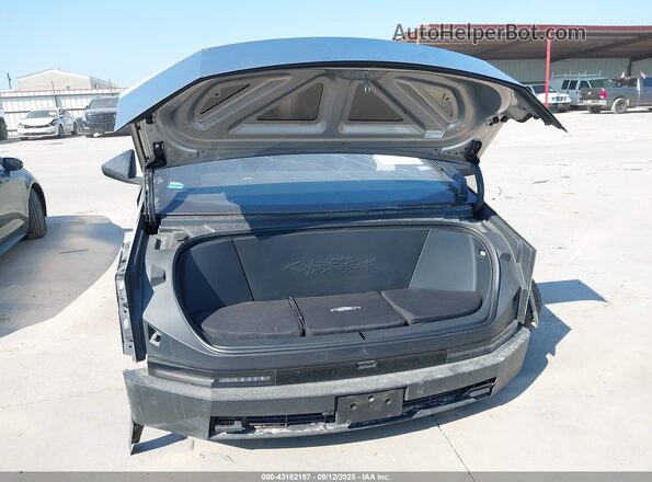 7G2CEHEEXRA038829 2024 TESLA CYBERTRUCK Серебряный 