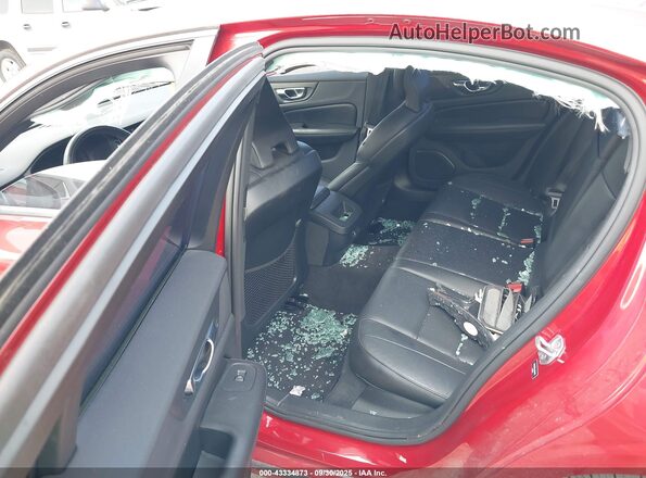 7JR102FK5LG041875 2020 VOLVO S60 Red Widok naklejki z numerem VIN