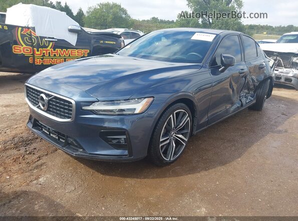 7JRA22TM8KG015219 2019 VOLVO S60 Dark Blue Передняя левая четверть