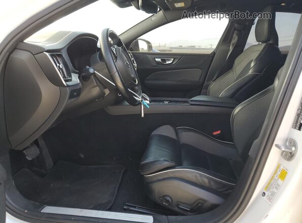 7JRL12FH4RG284595 2024 VOLVO S60 Белый 