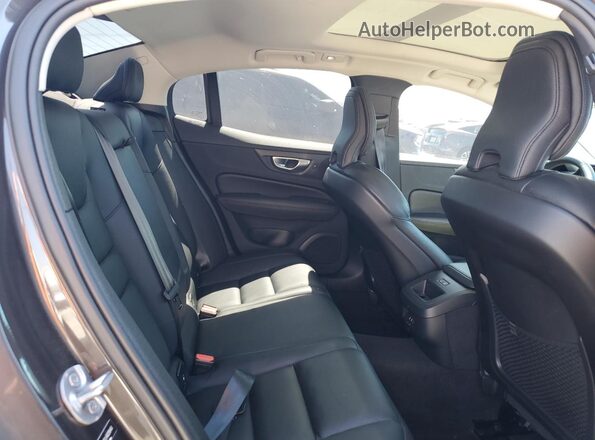 7JRL12TL4RG290440 2024 VOLVO S60 Угольный 