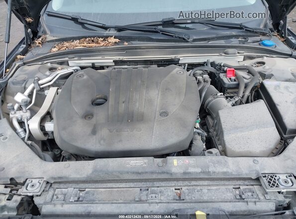 7JRL12TZ2NG176080 2022 VOLVO S60 Black 
