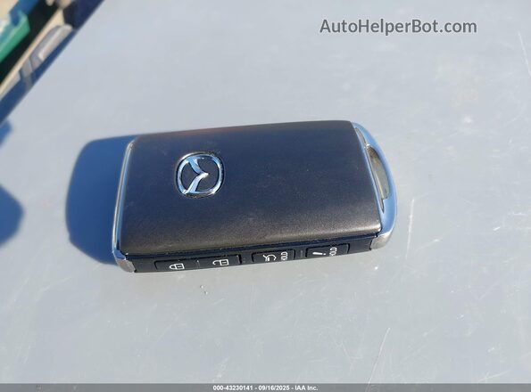 7MMVAAEWXSN114826 2025 MAZDA CX-5 Черный Вид панели приборов