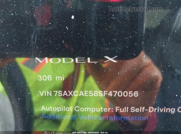 7SAXCAE58SF470056 2025 TESLA MODEL X Red Engine compartment view