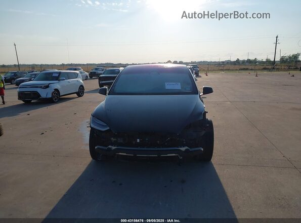 7SAXCBE54NF328359 2022 TESLA MODEL X Черный Вид панели приборов