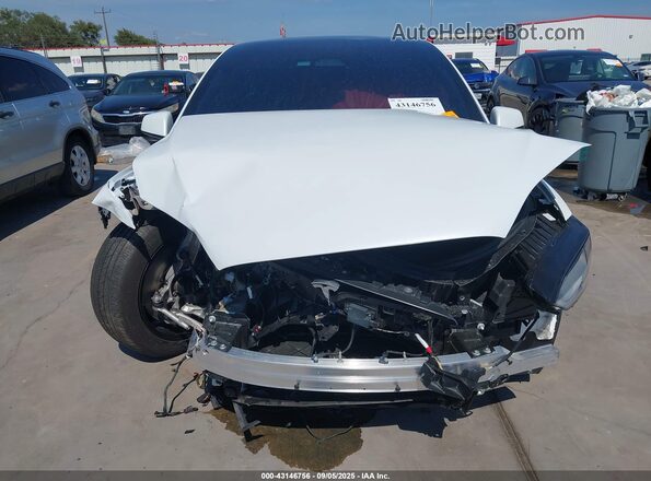 7SAXCBE58PF384677 2023 TESLA MODEL X Белый Вид задней части салона