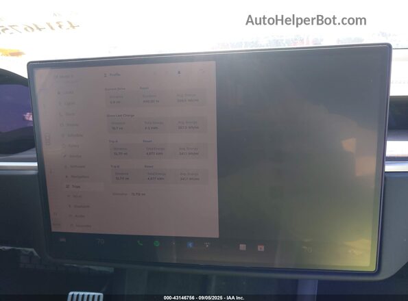 7SAXCBE58PF384677 2023 TESLA MODEL X Белый Вид задних сидений
