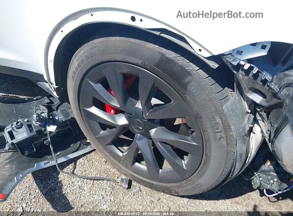 7SAXCBE69PF429215 2023 TESLA MODEL X White Widok zestawu wskaźników