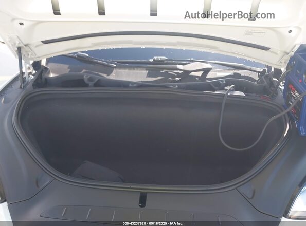 7SAXCDE53NF345097 2022 TESLA MODEL X Белый Вид сзади
