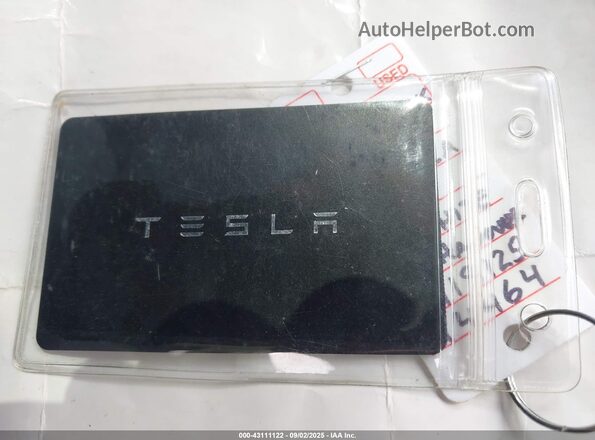7SAYGAEE2RF118125 2024 TESLA MODEL Y White 