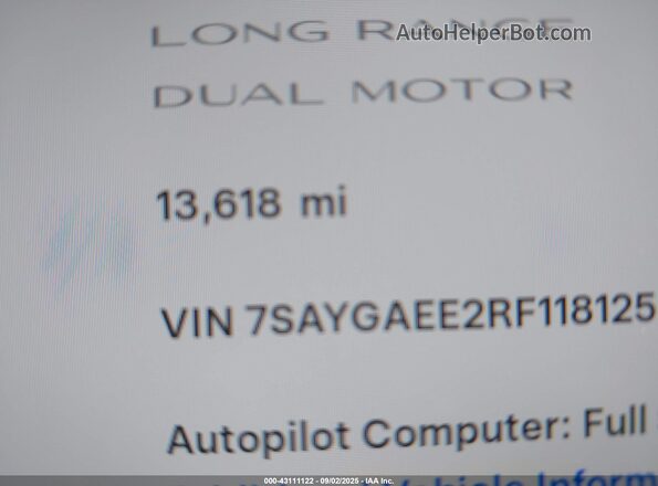 7SAYGAEE2RF118125 2024 TESLA MODEL Y White 