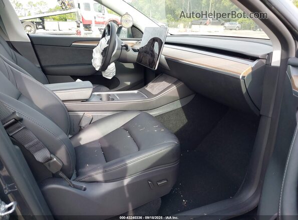 7SAYGAEE2SF218134 2025 TESLA MODEL Y Gray 