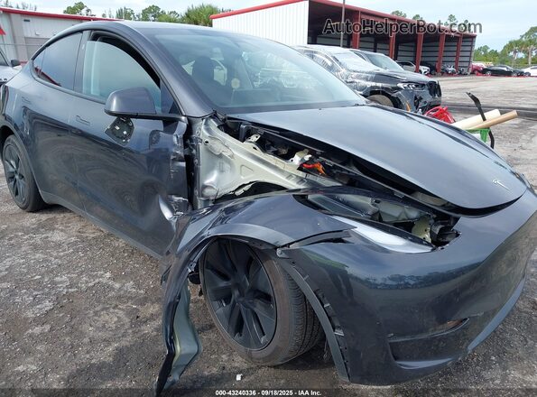 7SAYGAEE2SF218134 2025 TESLA MODEL Y Gray 
