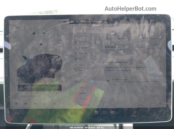 7SAYGAEE2SF218134 2025 TESLA MODEL Y Gray 