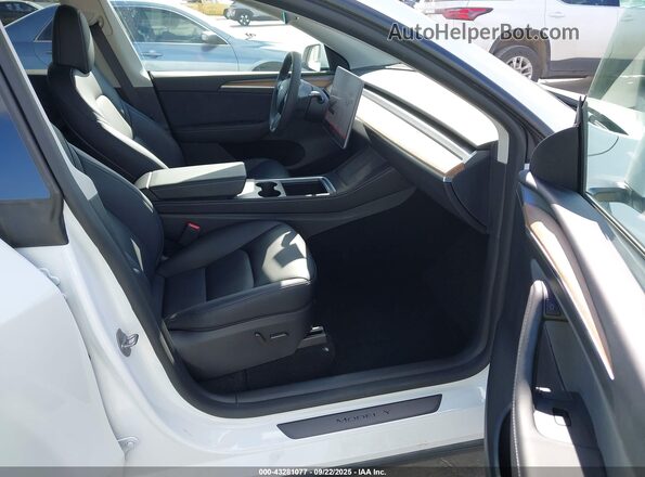 7SAYGAEE2SF291066 2025 TESLA MODEL Y White 