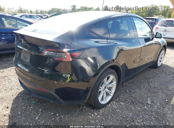 7SAYGAEE5NF385091 2022 TESLA MODEL Y Black უკანა მარჯვენა
