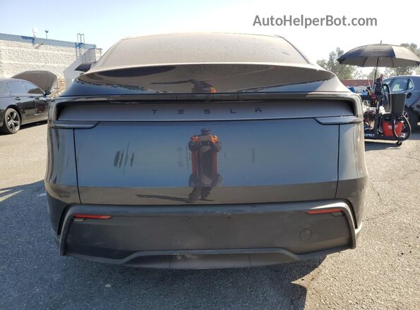 7SAYGDED4TF419835 2026 TESLA MODEL Gray 