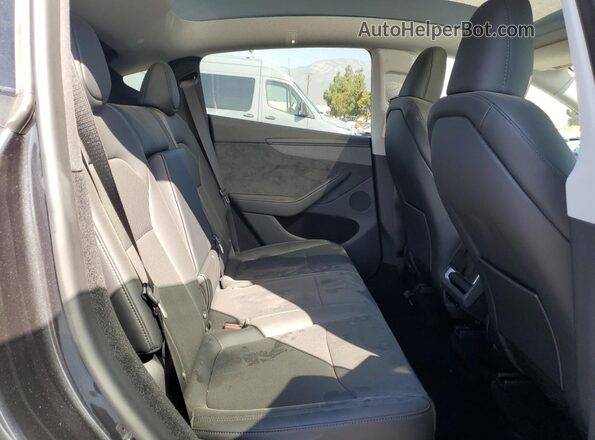 7SAYGDED4TF419835 2026 TESLA MODEL Gray 