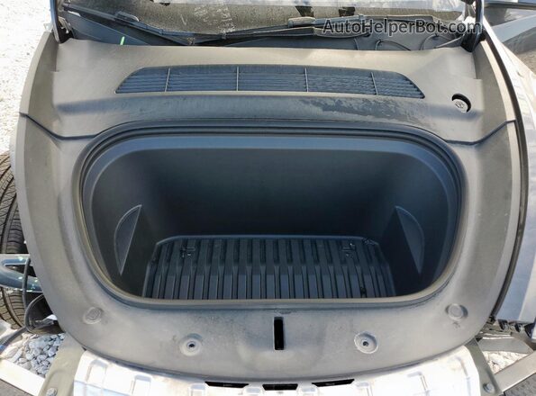 7SAYGDED7RF009961 2024 TESLA MODEL Black Widok wnętrza z tyłu