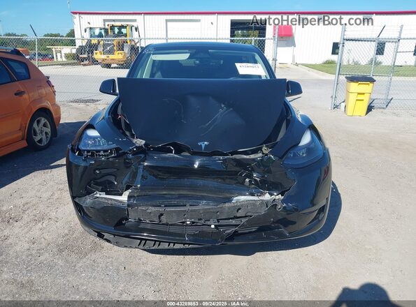 7SAYGDED8RF205908 2024 TESLA MODEL Y Черный Вид щитка приборов
