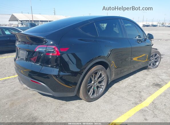 7SAYGDEE1RF176891 2024 TESLA MODEL Y Black უკანა მარჯვენა