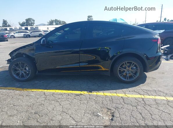 7SAYGDEE1RF176891 2024 TESLA MODEL Y Black 