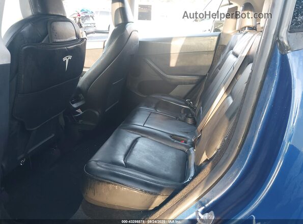7SAYGDEE3PA123457 2023 TESLA MODEL Y Blue Widok naklejki z numerem VIN