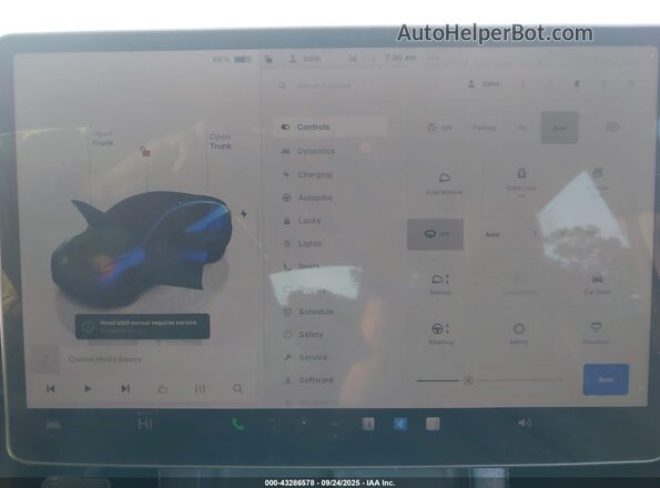 7SAYGDEE3PA123457 2023 TESLA MODEL Y Blue Widok wnętrza 360 stopni