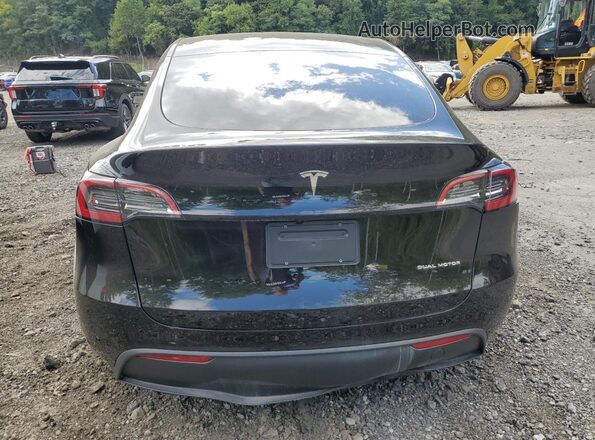 7SAYGDEE3SA352407 2025 TESLA MODEL Black Widok z tyłu