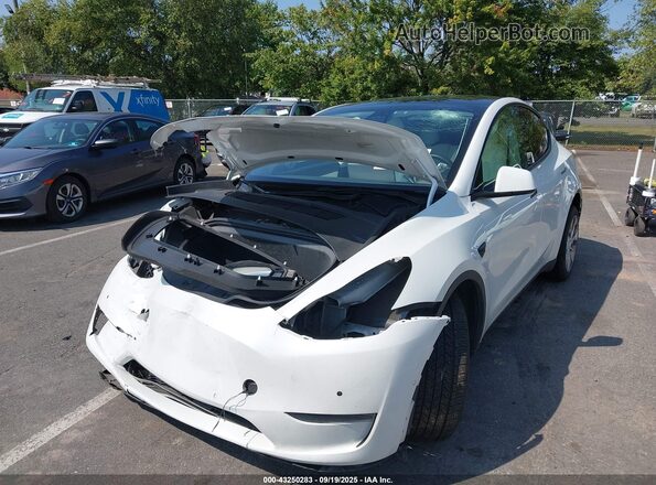 7SAYGDEE6NF419749 2022 TESLA MODEL Y White წინა ხედი