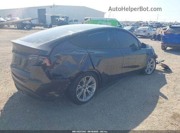 7SAYGDEE6RA278376 2024 TESLA MODEL Y Серый Задняя правая четверть