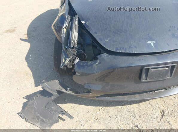 7SAYGDEE6RA278376 2024 TESLA MODEL Y Серый Вид спереди
