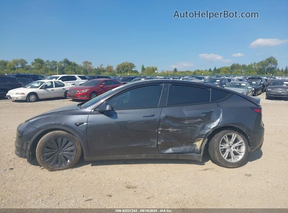 7SAYGDEE6RA278376 2024 TESLA MODEL Y Серый Панорамный вид салона 360°