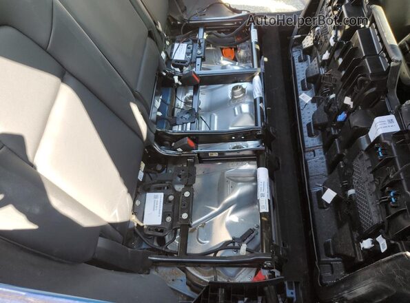 7SAYGDEE7NF369556 2022 TESLA MODEL Blue Вид задньої частини салону