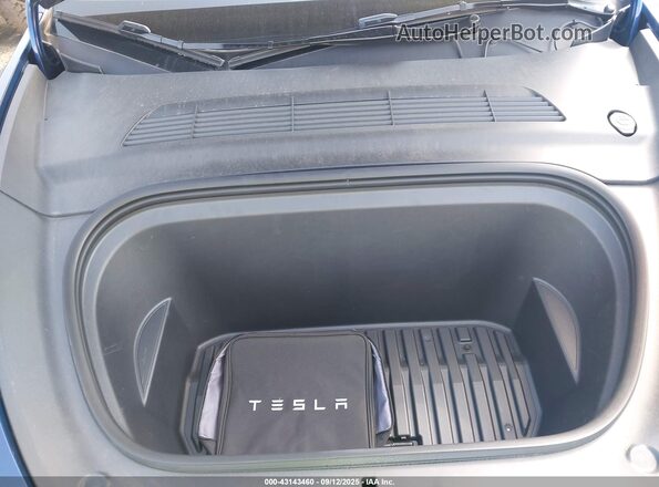 7SAYGDEEXRF044292 2024 TESLA MODEL Y Синий Вид сзади