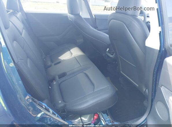 7SAYGDEEXRF044292 2024 TESLA MODEL Y Синий Вид наклейки с VIN-кодом